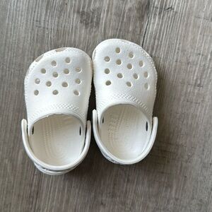 Baby crocs